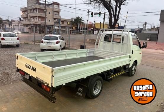 Camiones y Grúas - KAMA X1 - En Venta