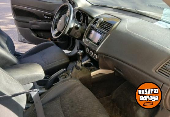 Camionetas - Mitsubishi Outlander Sport 2014 Nafta 167000Km - En Venta