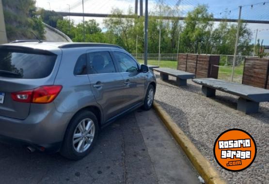 Camionetas - Mitsubishi Outlander Sport 2014 Nafta 167000Km - En Venta