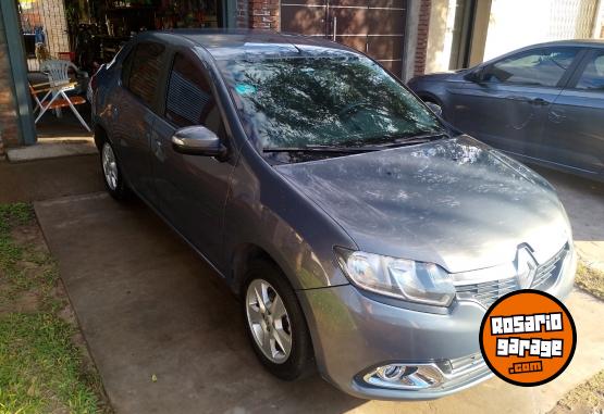 Autos - Renault Logan 2017 GNC 138000Km - En Venta