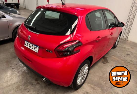 Autos - Peugeot 208 ALLURE 1.6 2016 Nafta 98000Km - En Venta