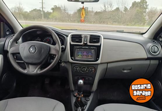 Autos - Renault Logan 2016 GNC 140Km - En Venta