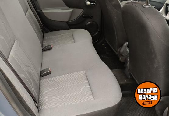 Autos - Renault Logan 2016 GNC 140Km - En Venta