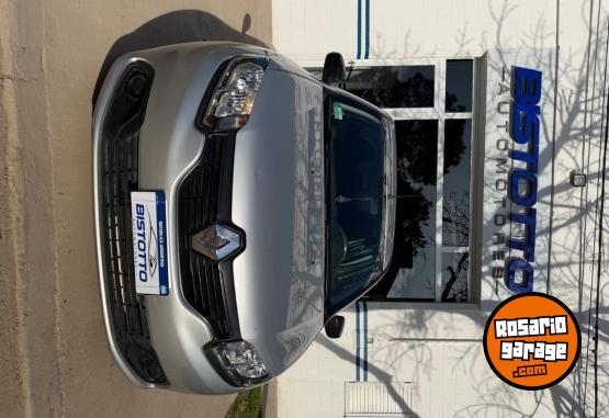 Autos - Renault Logan Authentique Plus 2018 Nafta 90000Km - En Venta