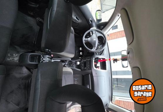 Autos - Peugeot 2010 2010 Nafta 115000Km - En Venta