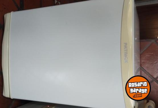 Hogar - Heladera bajo mesada Patrick ! - En Venta