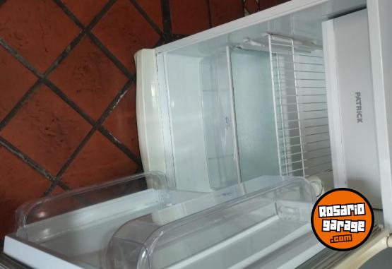 Hogar - Heladera bajo mesada Patrick ! - En Venta