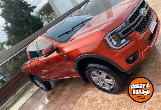Camionetas - Ford Ranger v6 xls 2023 Diesel 30000Km - En Venta
