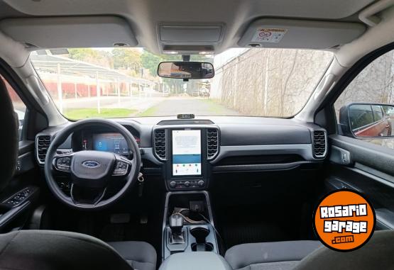 Camionetas - Ford Ranger v6 xls 2023 Diesel 30000Km - En Venta
