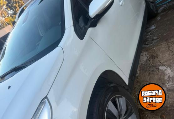 Autos - Peugeot 2008 2017 Nafta 140000Km - En Venta