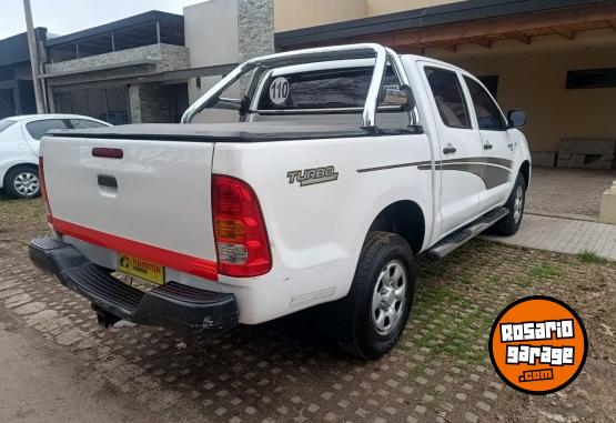 Camionetas - Toyota HILUX 2.5D 2008 Diesel 177000Km - En Venta