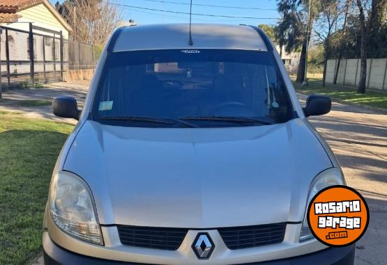 Utilitarios - Renault Kangoo 2012 Nafta 159000Km - En Venta