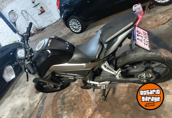 Motos - CF Zr300 2023 Nafta 19600Km - En Venta