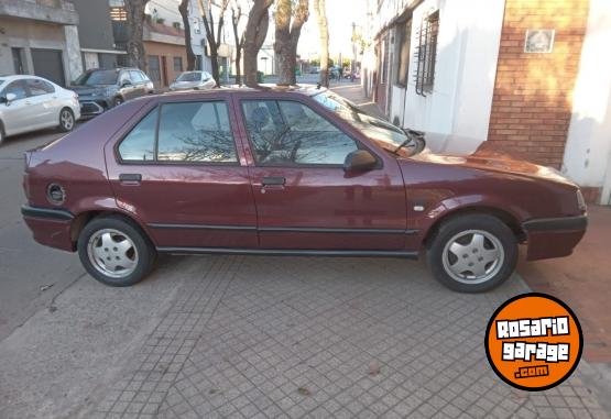 Autos - Renault 19 rn 1.6 1994 GNC 111111Km - En Venta