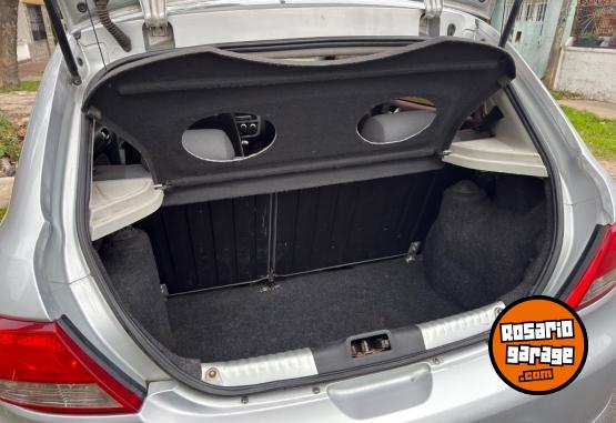 Autos - Volkswagen Gol Trend Pack III 2010 Nafta 236000Km - En Venta