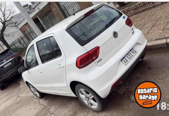 Autos - Volkswagen Fox 5 puertas Conforline 2016 Nafta 81000Km - En Venta