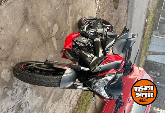 Motos - Bajaj Ns Rouser 200 2017 Nafta 8200Km - En Venta