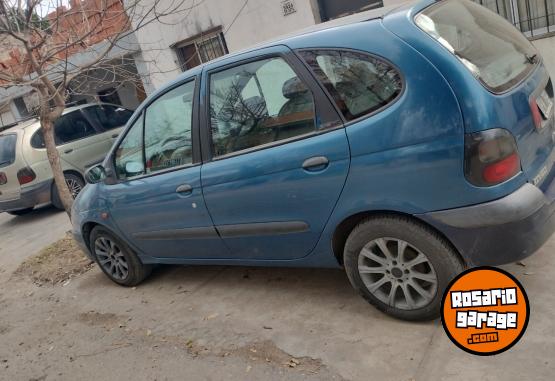 Autos - Renault Scenic 2001 Nafta 1111Km - En Venta