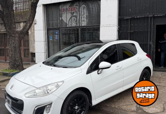 Autos - Peugeot Allure techo y navegador 2014 Nafta - En Venta