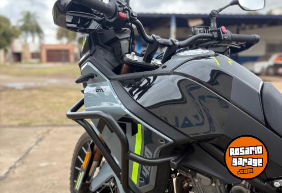 Motos - CF 450 mt 2024 Nafta 6800Km - En Venta