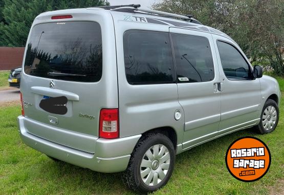Utilitarios - Citroen Berlingo 2017 Diesel 210000Km - En Venta