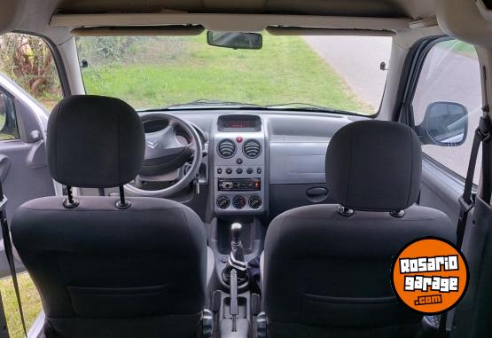 Utilitarios - Citroen Berlingo 2017 Diesel 210000Km - En Venta