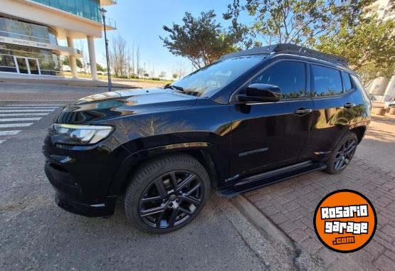 Camionetas - Jeep 2025 compass serie s 2025 Nafta 17700Km - En Venta