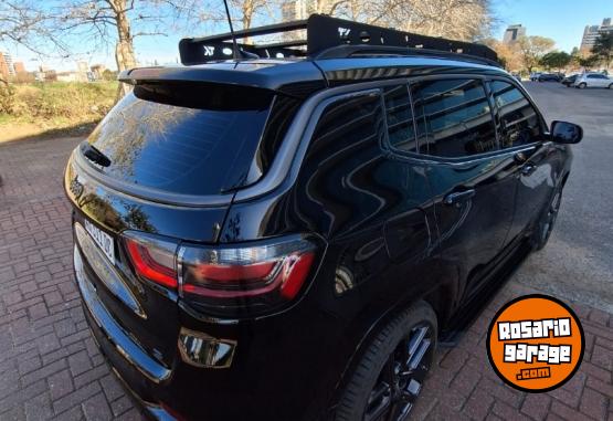 Camionetas - Jeep 2025 compass serie s 2025 Nafta 17700Km - En Venta
