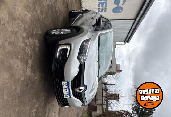 Autos - Renault Captur 2018 Nafta 78000Km - En Venta