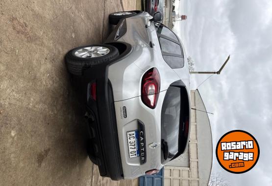 Autos - Renault Captur 2018 Nafta 78000Km - En Venta