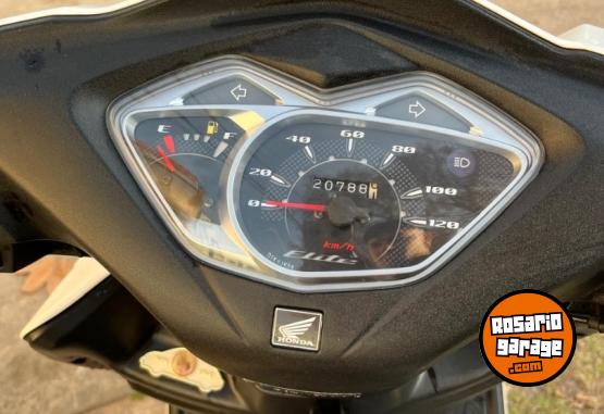 Motos - Honda Elite 2016 Nafta 20000Km - En Venta