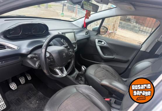 Autos - Peugeot 208 feline pack cuir 2015 Nafta - En Venta