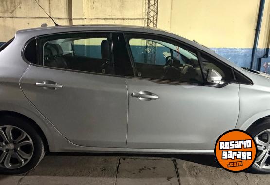 Autos - Peugeot 208 feline pack cuir 2015 Nafta - En Venta