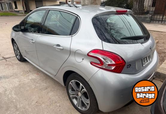 Autos - Peugeot 208 feline pack cuir 2015 Nafta - En Venta
