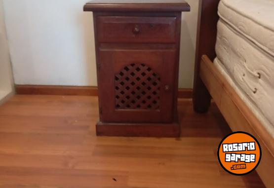 Hogar - Juego de dormitorio algarrobo - En Venta