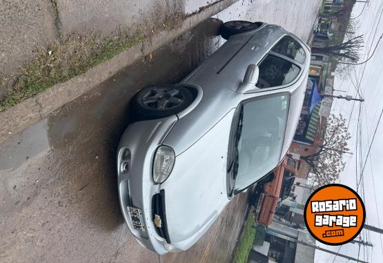 Autos - Chevrolet Corsa CLASSIC 2008 Nafta 147000Km - En Venta