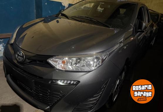 Autos - Toyota Yaris xs 1.5 2021 Nafta - En Venta
