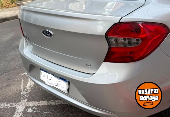 Autos - Ford ka + Sedan 2017 Nafta 58500Km - En Venta