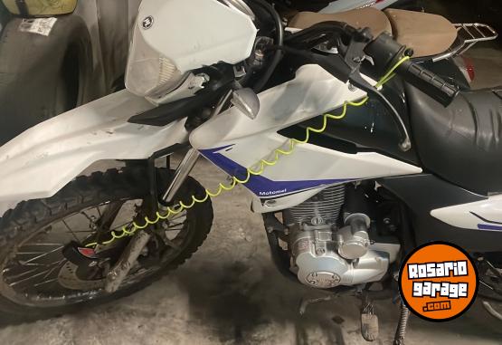 Motos - Motomel Skua 150 2023 Nafta 13000Km - En Venta