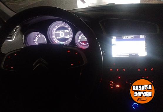 Autos - Citroen C4 lounge feel pack cuero 2016 Nafta 83000Km - En Venta
