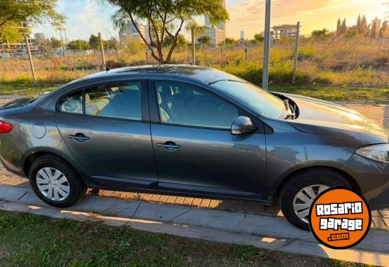 Autos - Renault Fluence 2011 Nafta 203000Km - En Venta