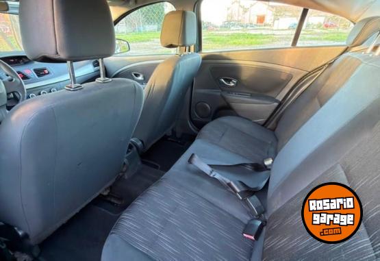 Autos - Renault Fluence 2011 Nafta 203000Km - En Venta