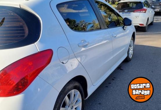 Autos - Peugeot 308 2013 Nafta 137000Km - En Venta