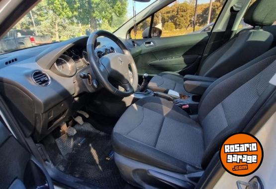 Autos - Peugeot 308 2013 Nafta 137000Km - En Venta