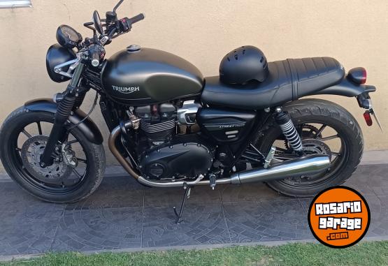 Motos - Triumph Srteet Twin 900 2022 Nafta 39000Km - En Venta