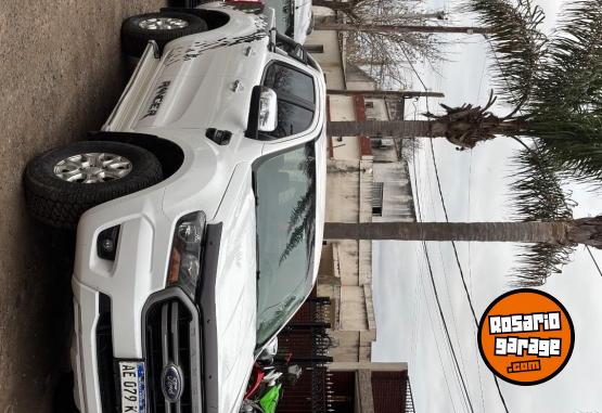 Camionetas - Ford Ranger xls 2020 Diesel 188000Km - En Venta
