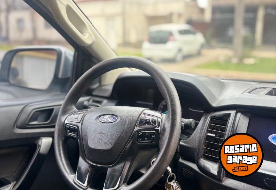 Camionetas - Ford Ranger xls 2020 Diesel 190000Km - En Venta
