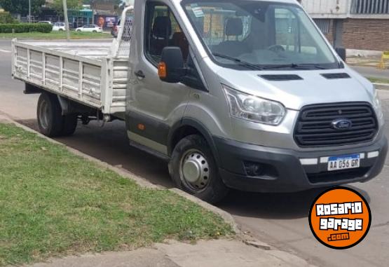 Camiones y Grúas - Vendo ford transi - En Venta