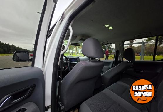 Camionetas - Volkswagen Amarok 2015 Diesel 134000Km - En Venta