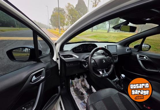 Autos - Peugeot 208 2018 Nafta 35000Km - En Venta